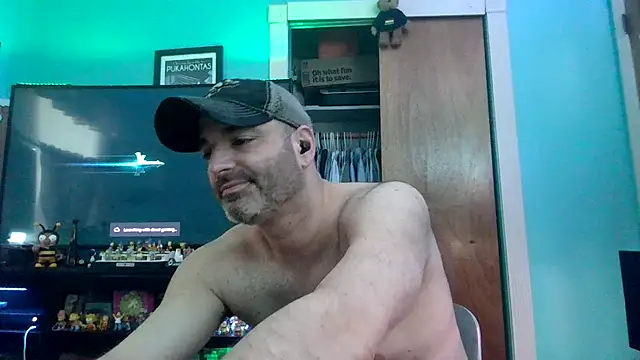 Novabear6996 online show from June 2026 07:33:01 PM