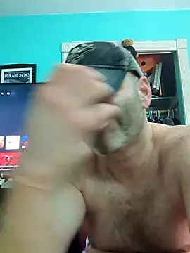 Novabear6996 online show from April 2026 07:13:02 AM