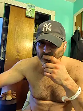 Snapshot of Novabear6996 chatting on March 2025 05:11:02 AM Novabear6996 online show from March 2025 05:11:02 AM