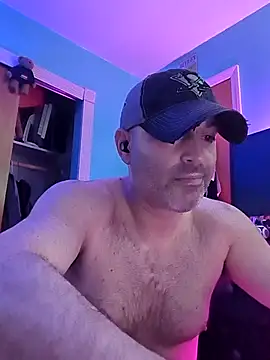 Novabear6996 online show from February 2026 08:28:01 AM