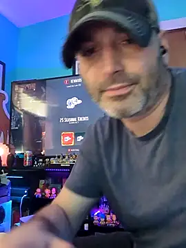 Novabear6996 online show from April 2026 07:07:02 PM