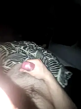 Lezoz  online show from April 2026 10:14:01 PM