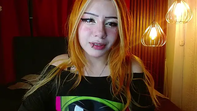 fyreandfox  online show from April 2026 08:39:01 PM