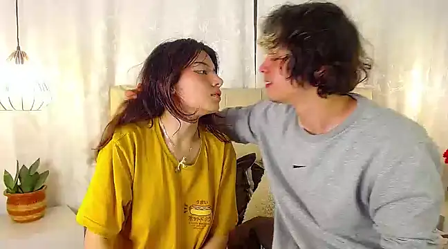 fyreandfox  online show from March 2025 10:34:02 PM