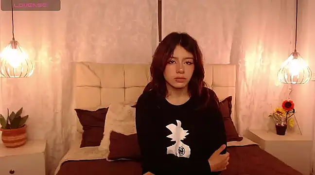 fyreandfox  online show from February 2025 07:19:02 PM