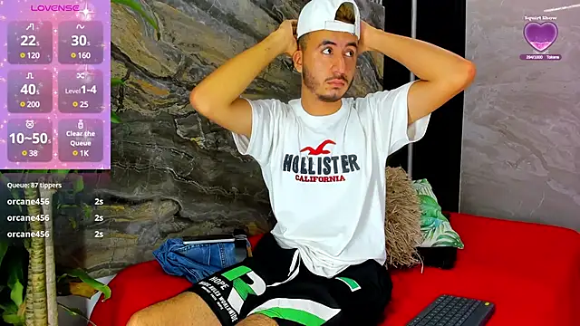 AdamParker  online show from March 2025 03:07:01 PM