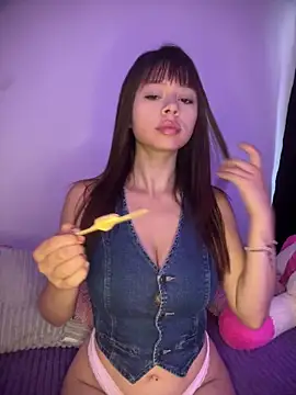 Danna Myst online show from May 2026 08:18:02 PM