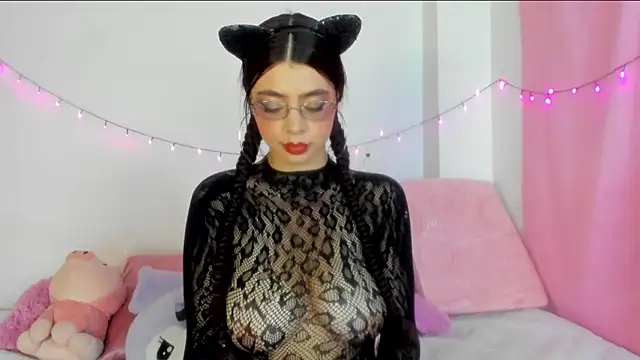 Danna Myst online show from October 2025 10:20:01 PM