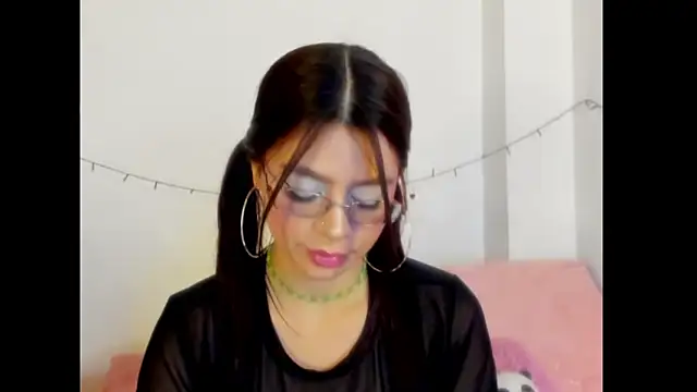 Danna Myst online show from October 2025 11:15:01 PM