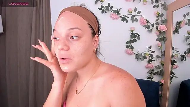 Baby Asshley online show from September 2025 01:39:01 AM