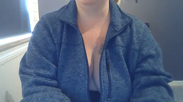 Snapshot of sizha6 chatting on June 2026 04:04:02 PM sizha6 online show from June 2026 04:04:02 PM