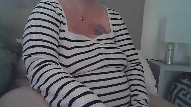 sizha6 online show from November 2025 10:59:01 AM