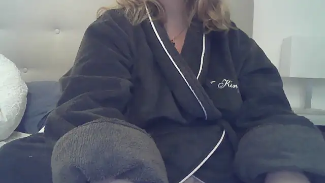 sizha6 online show from November 2025 10:43:01 AM