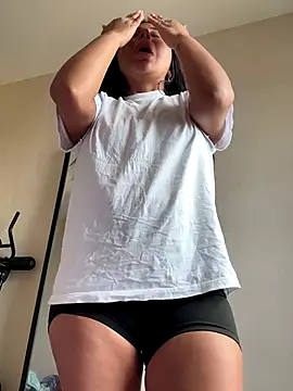 Snapshot of Karla_Stein2025 chatting on November 2025 05:05:02 PM Karla Stein2025 online show from November 2025 05:05:02 PM