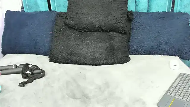 ARTEMISAKIM online show from March 2026 11:58:02 PM