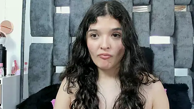 ARTEMISAKIM online show from October 2025 03:35:01 PM