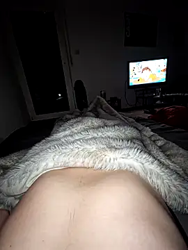 DerechteJunge online show from October 2025 01:51:01 AM