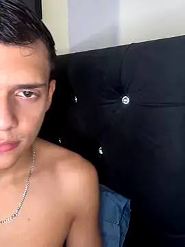 JacobRoberts1 online show from September 2025 10:24:02 PM
