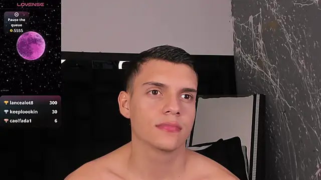 JacobRoberts1 online show from November 2025 08:28:01 AM