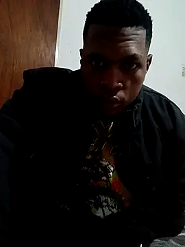 bosszonke123 online show from May 2026 07:17:01 PM