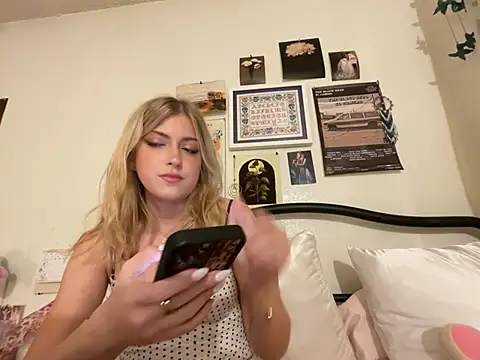 sinfulblonde1 online show from February 2025 03:23:02 AM