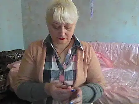 Snapshot of NikolinaBounty chatting on February 2025 11:55:01 AM NikolinaBounty online show from February 2025 11:55:01 AM