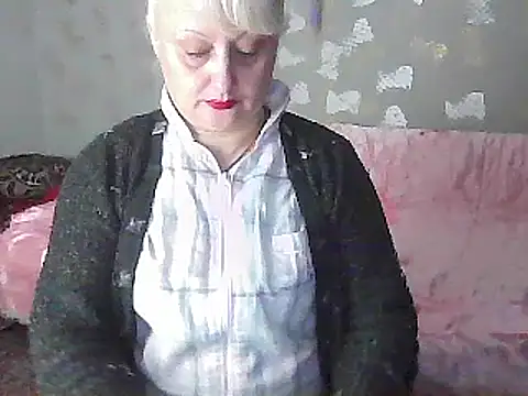 Snapshot of NikolinaBounty chatting on February 2025 06:04:02 PM NikolinaBounty online show from February 2025 06:04:02 PM