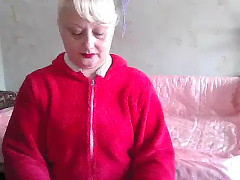 Snapshot of NikolinaBounty chatting on February 2025 01:10:01 PM NikolinaBounty online show from February 2025 01:10:01 PM