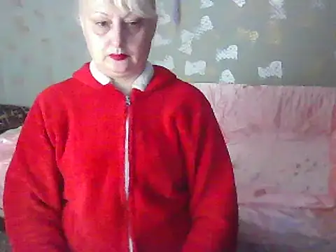 Snapshot of NikolinaBounty chatting on February 2025 04:40:02 PM NikolinaBounty online show from February 2025 04:40:02 PM