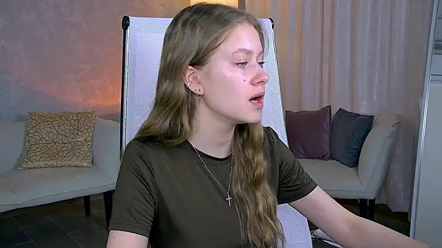 EveMundie online show from March 2026 09:11:02 AM