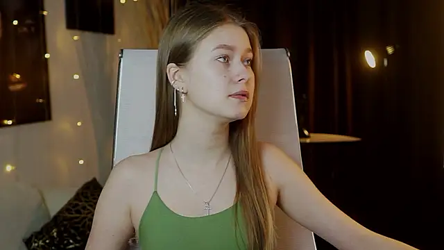 EveMundie online show from January 2026 12:42:02 PM