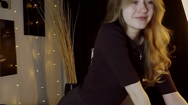 EveMundie online show from March 2026 10:19:01 AM