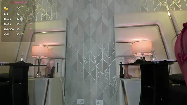 AnahisBennett online show from October 2025 03:52:01 AM