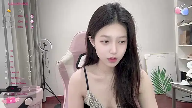 YaYa-521 online show from September 2025 01:39:02 PM