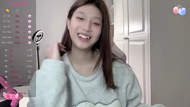 YaYa-521 online show from March 2025 05:50:02 PM