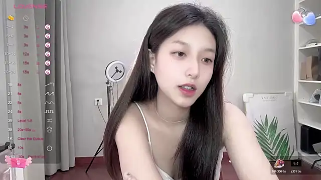 YaYa-521 online show from October 2025 12:30:02 PM