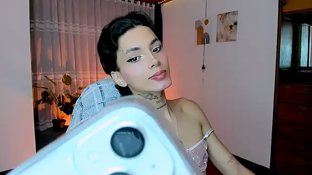 nilam valker online show from June 2026 12:11:01 AM