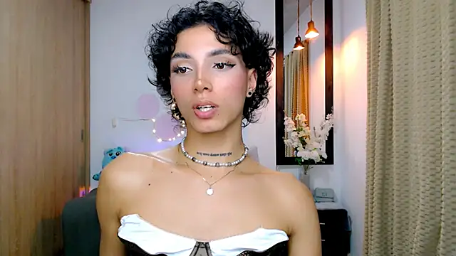 Snapshot of nilam_valker chatting on March 2025 03:24:01 AM nilam valker online show from March 2025 03:24:01 AM