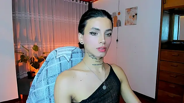 nilam valker online show from June 2026 11:20:02 PM
