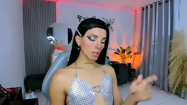 nilam valker online show from November 2025 12:37:01 AM