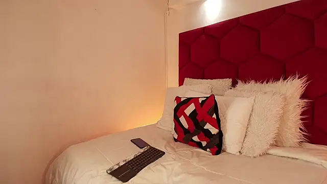 LoreleyNovoa online show from November 2025 04:05:01 AM