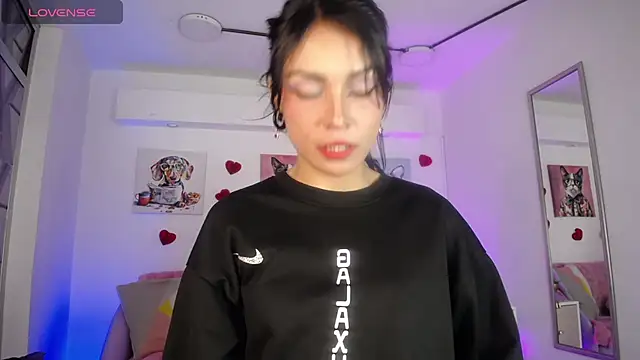 LoreleyNovoa online show from February 2026 03:53:02 AM