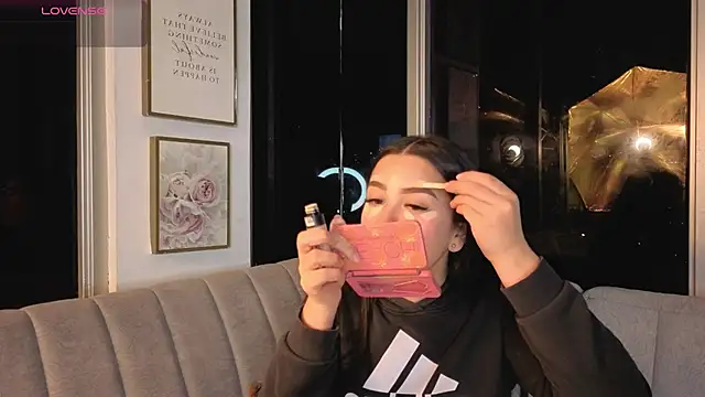 Snapshot of Ivanna_West chatting on April 2026 10:00:01 AM Ivanna West online show from April 2026 10:00:01 AM