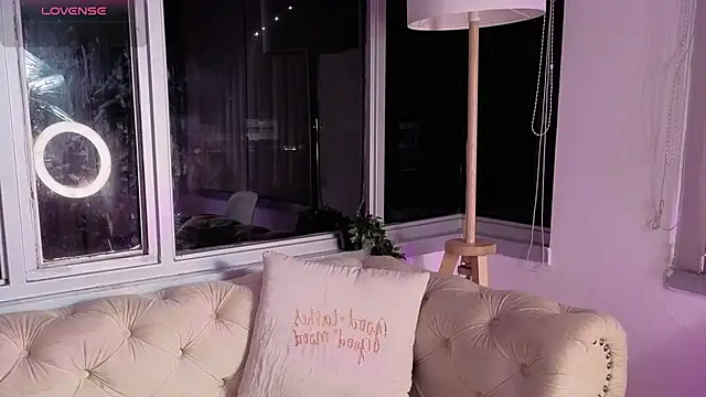 Snapshot of Ivanna_West chatting on March 2026 09:54:02 AM Ivanna West online show from March 2026 09:54:02 AM