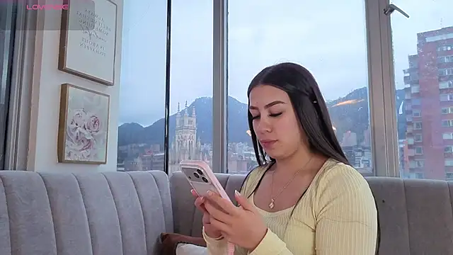 Ivanna West online show from February 2026 11:33:01 AM