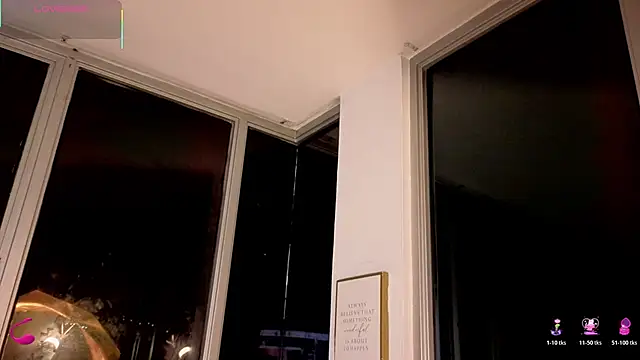 Ivanna West online show from December 2025 10:08:02 AM