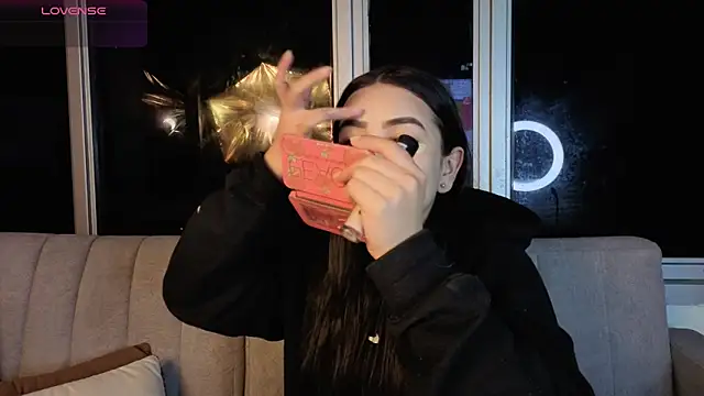 Snapshot of Ivanna_West chatting on March 2026 09:52:01 AM Ivanna West online show from March 2026 09:52:01 AM