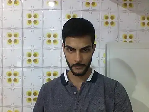 Gabrielteixeira120 online show from February 2026 07:58:02 PM