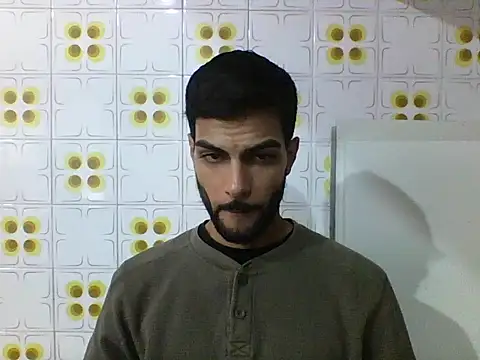 Gabrielteixeira120 online show from May 2026 11:44:01 AM