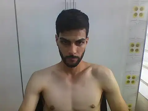 Gabrielteixeira120 online show from April 2026 07:40:02 PM